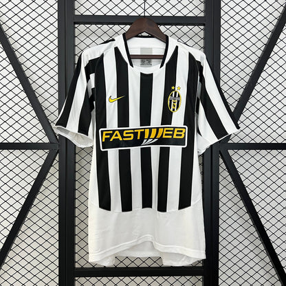 Retro Juventus Jersey 2003-04 Home Football Kit Soccer Jersey
