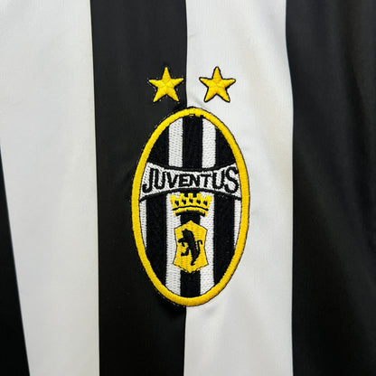 Retro Juventus Jersey 2003-04 Home Football Kit Soccer Jersey