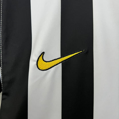 Retro Juventus Jersey 2003-04 Home Football Kit Soccer Jersey
