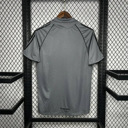Retro Real Madrid Third Jersey 05/06 Football Kit