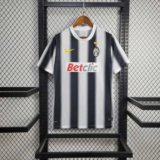 Retro-Juventus-Home-Kit-11/12-Football-Jersey